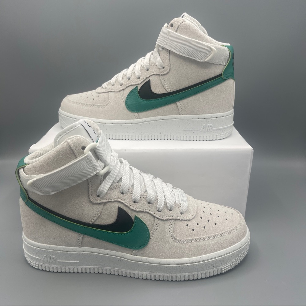 Womens Nike Air Force 1 High SE 'Sesame Neptune Green'/ Size 7 - Picture 3 of 13